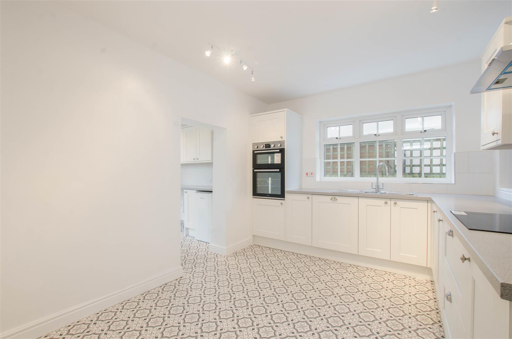 Property in Stanley Road, Diss, Suffolk, IP22 4BZ