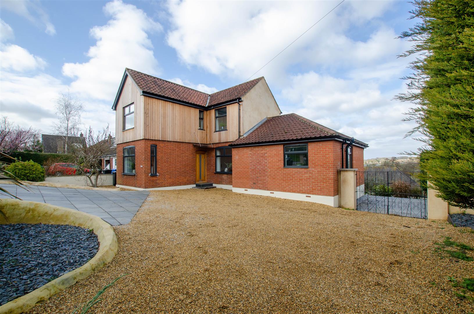 Property in Dereham Road, Norwich, Norfolk, NR5 8QH