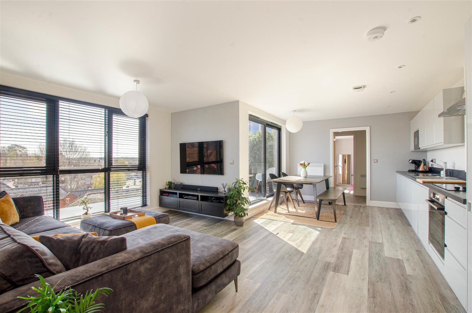 Property in Prince Of Wales Road, Norwich, Norfolk, NR1 1NS