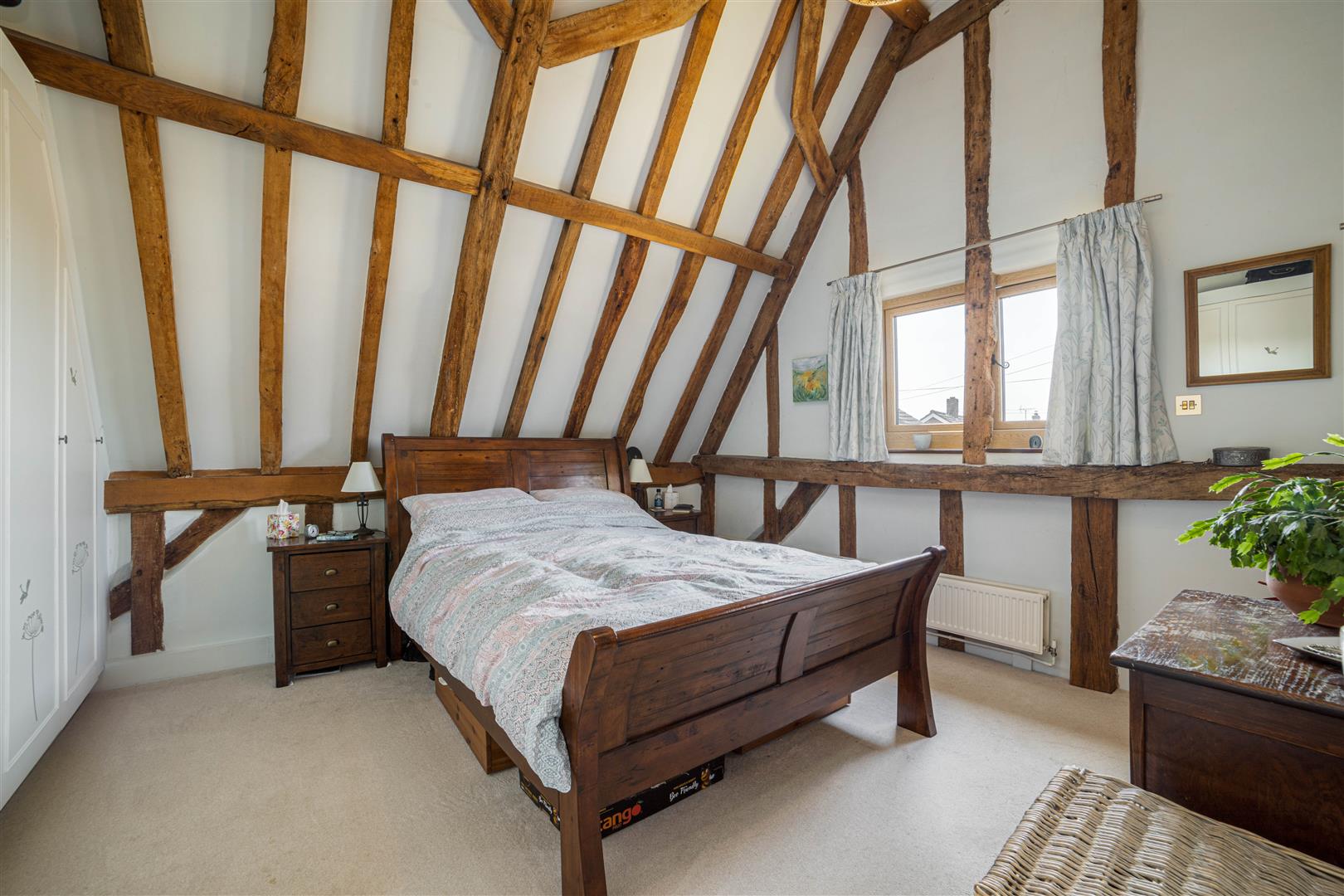 Property in High Road, Bressingham, Diss, Suffolk, IP22 2AT