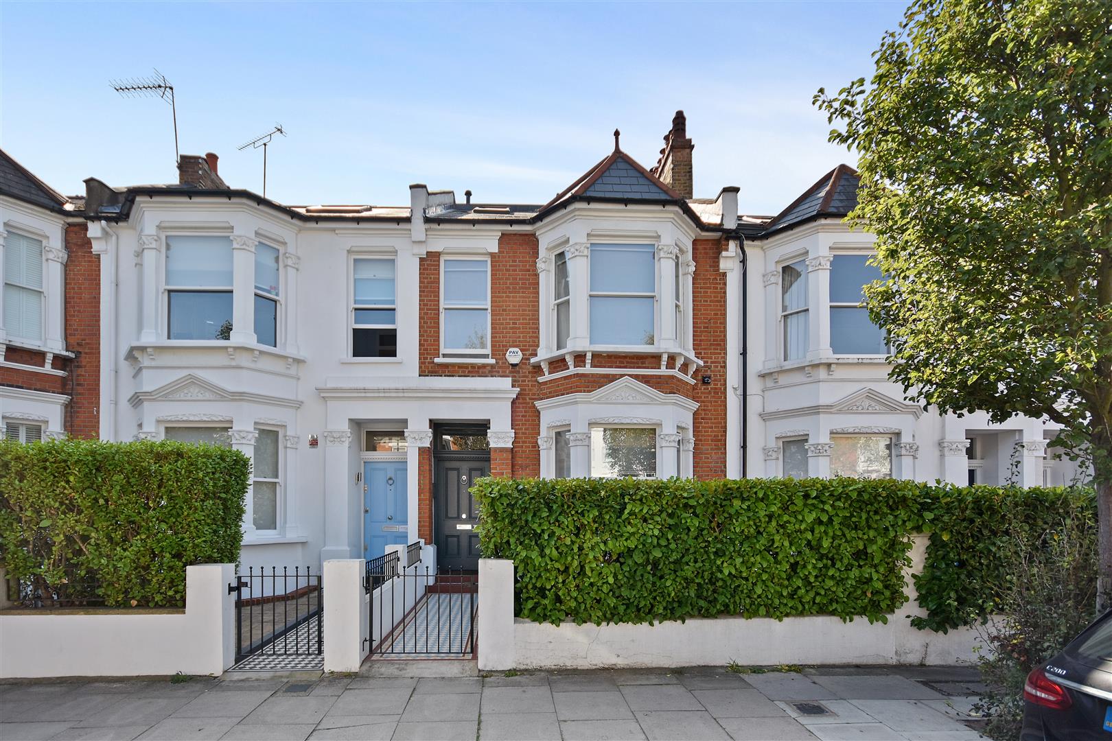 Property in Dewhurst Road, London, W14