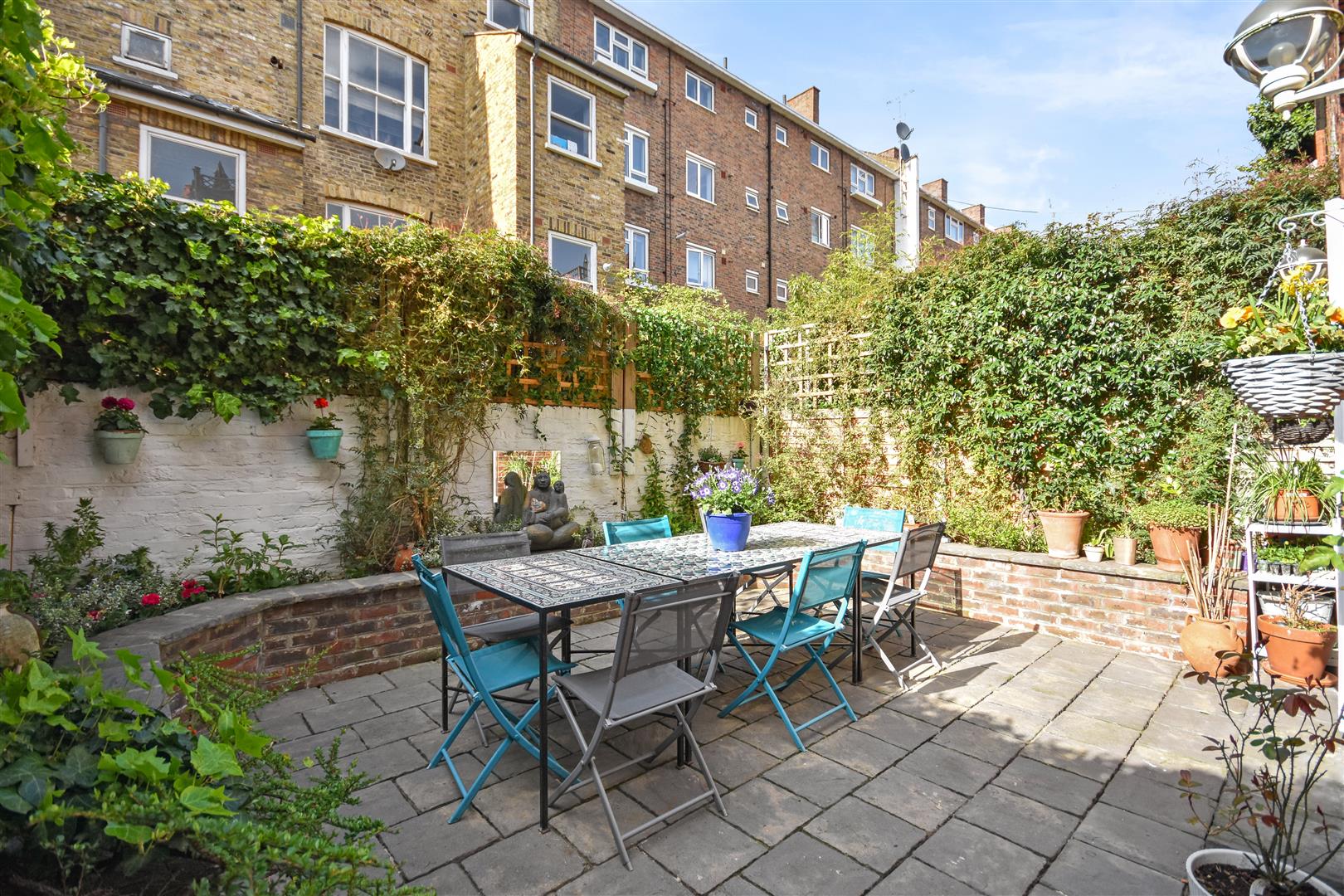 Property in Addison Gardens, London, W14