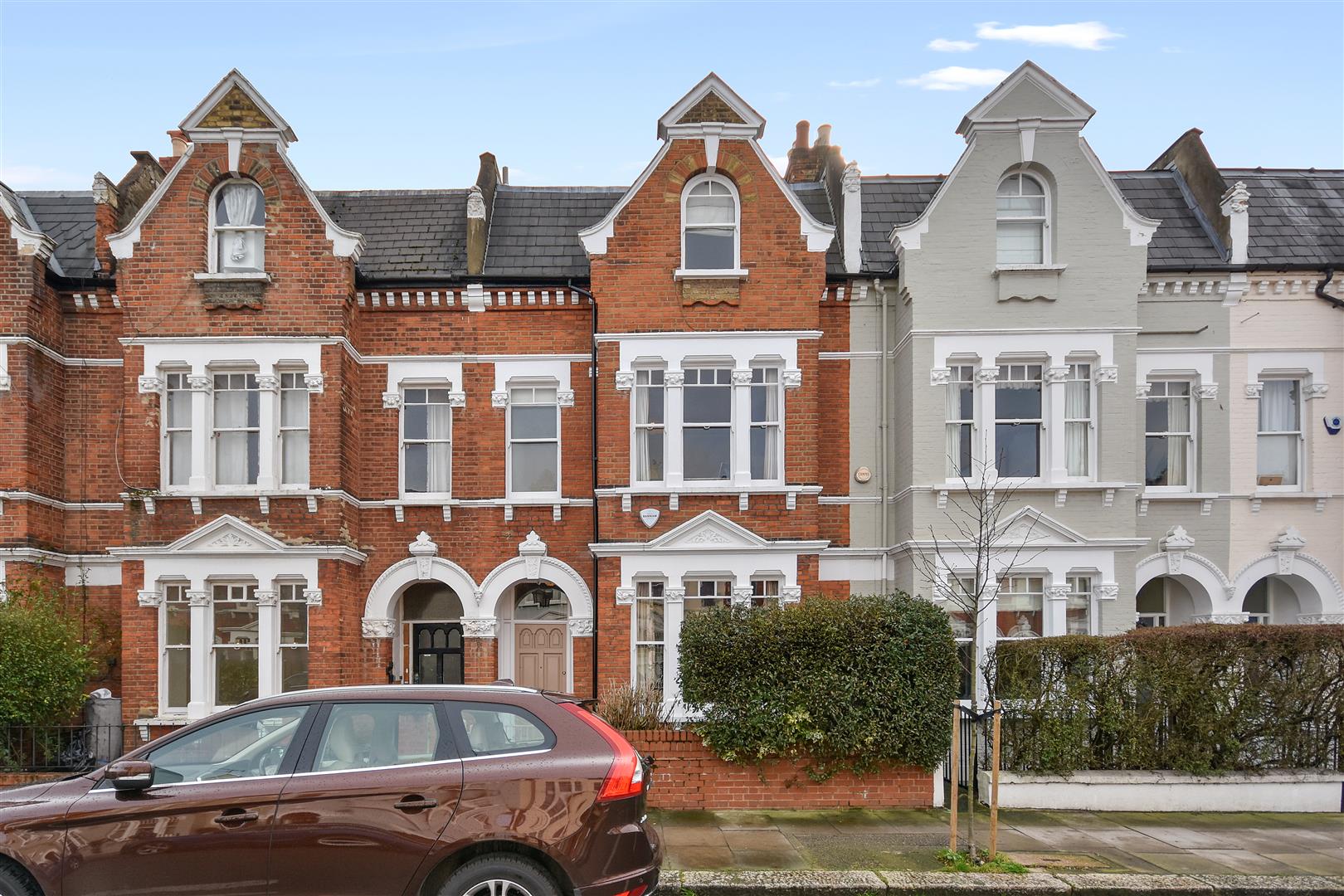 Property in Addison Gardens, London, W14