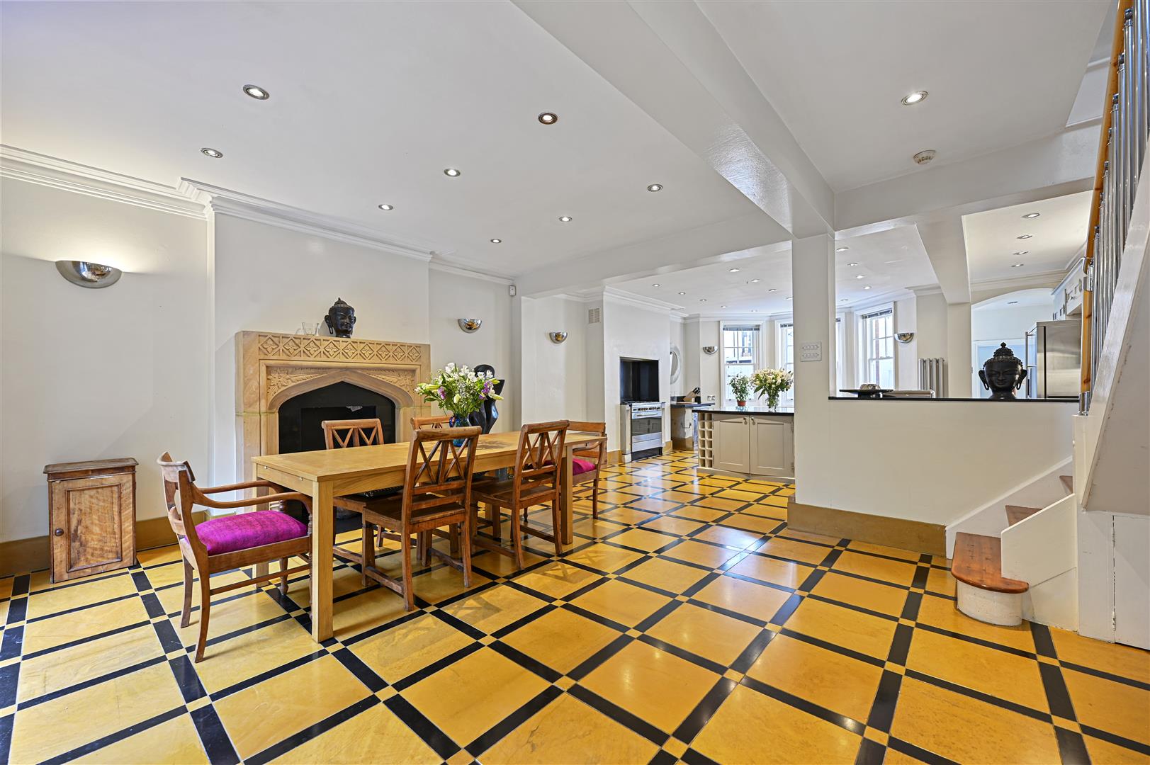 Property in Addison Gardens, London, W14