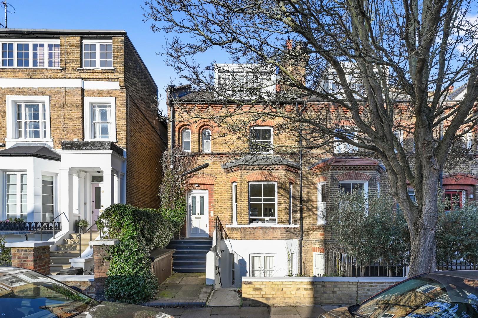 Property in Caithness Road, London, W14