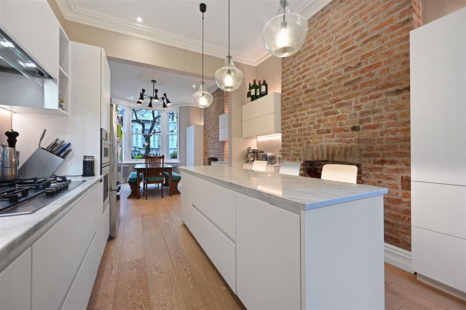 Gratton Road, London, W14