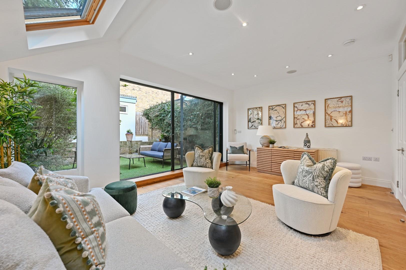 Iffley Road, London, W6