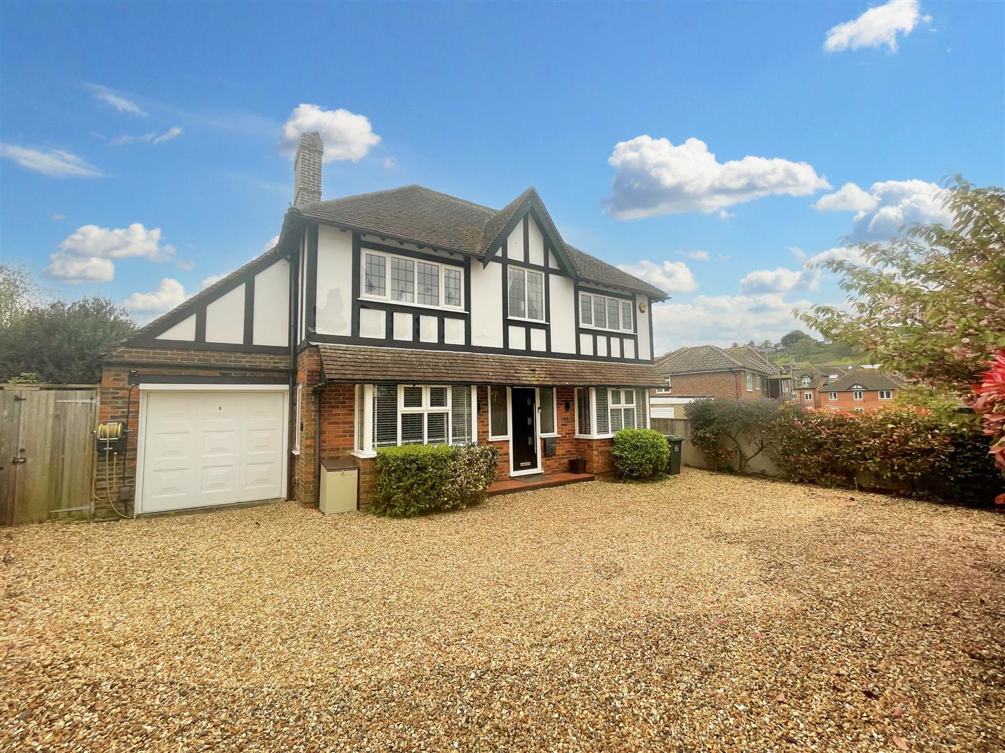 Cissbury Avenue, Worthing, BN14