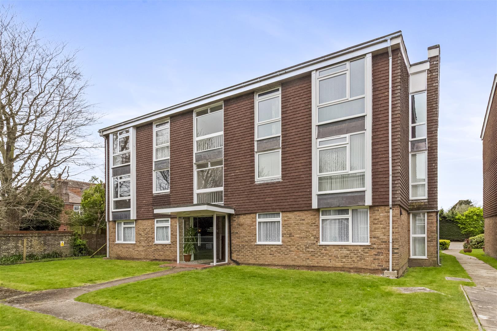 Dorchester Gardens, Worthing, BN11