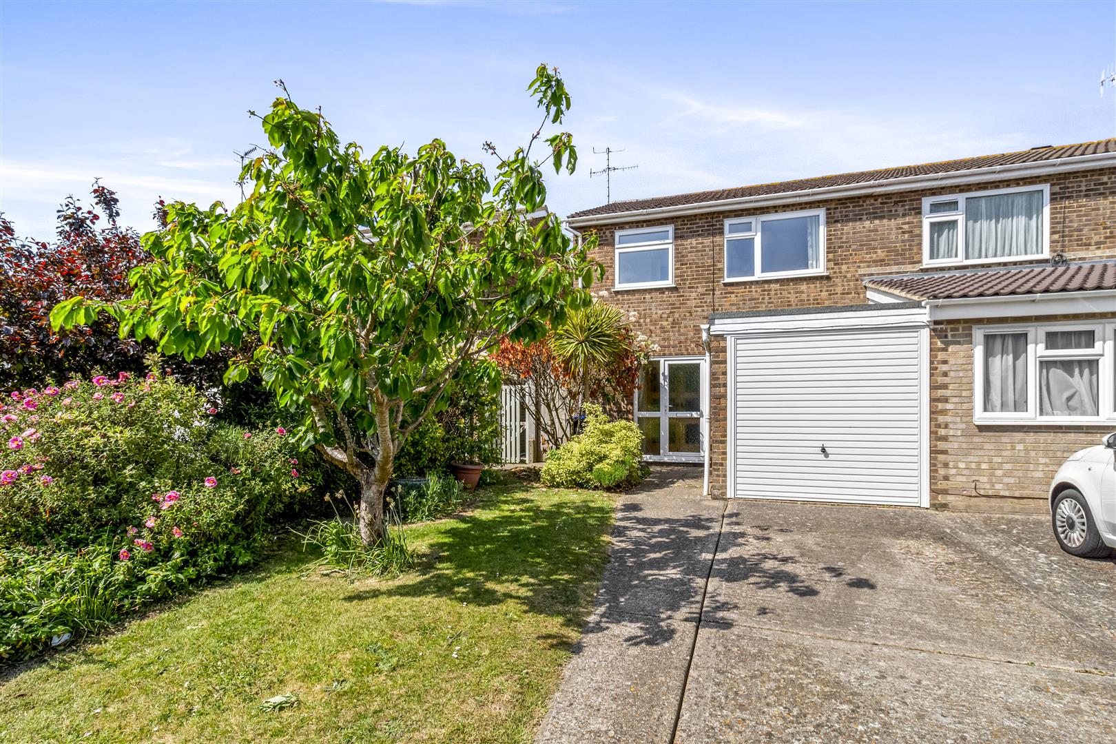 Canberra Road, Worthing, BN13