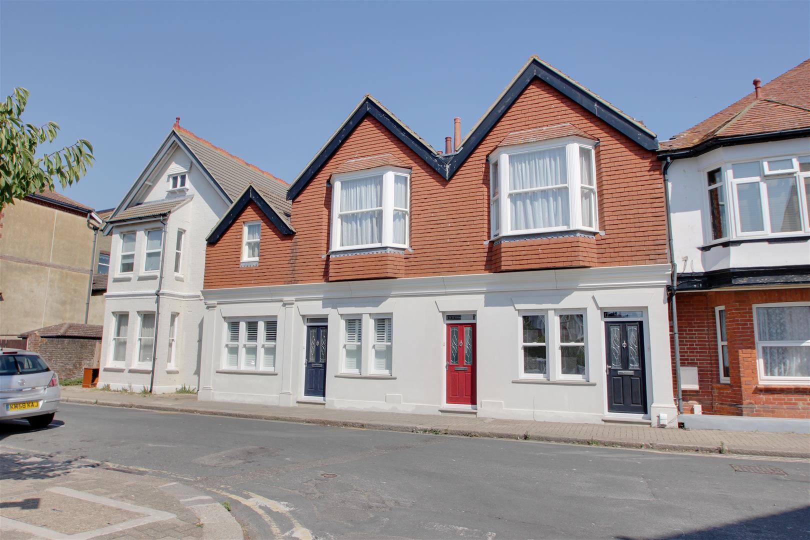 34 Thorn Road, Worthing, BN11
