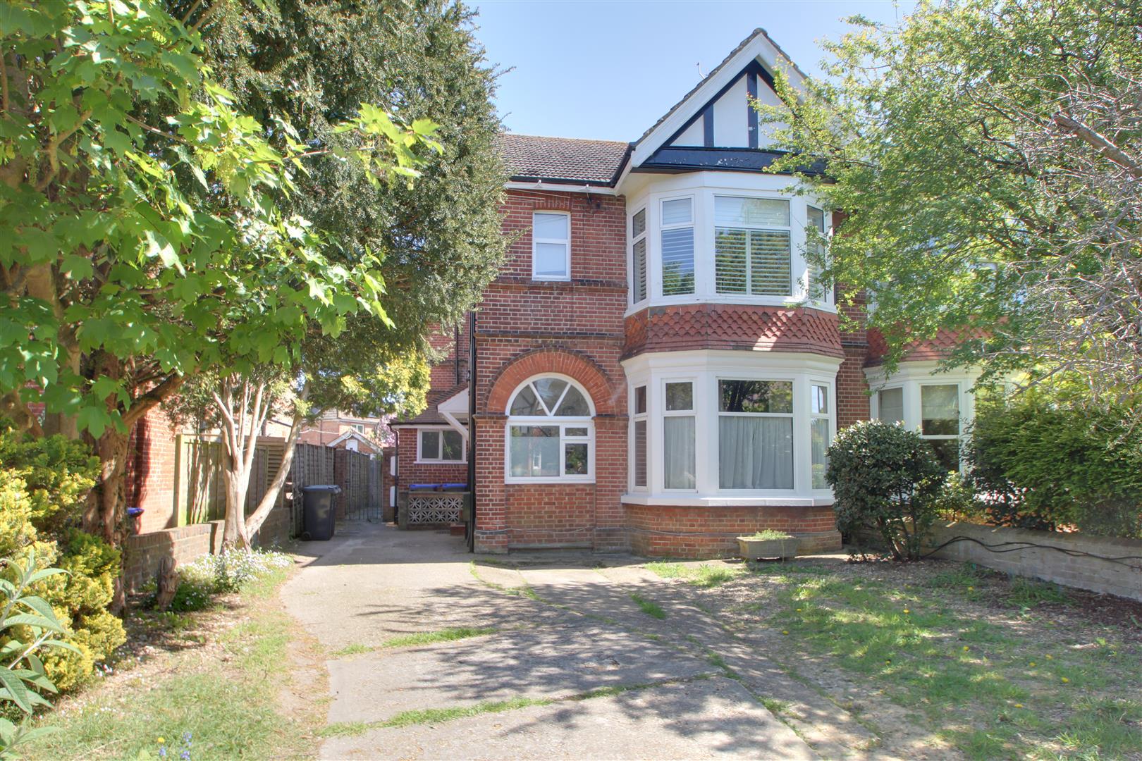 Heene Road, Worthing, BN11