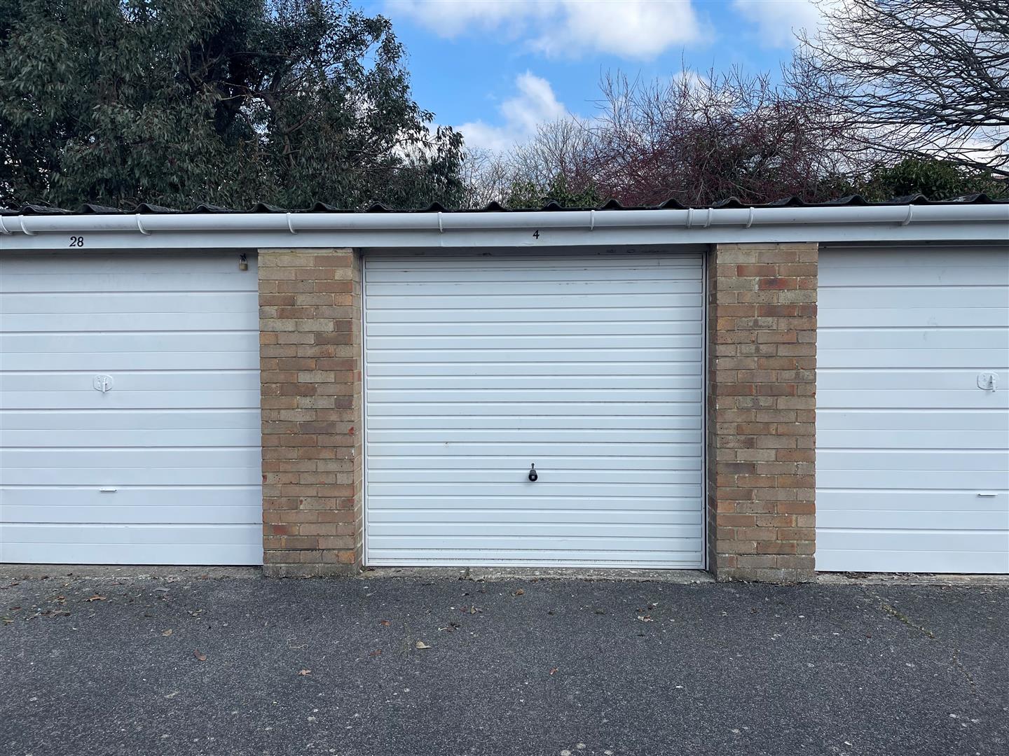 College Gardens, Worthing, BN11