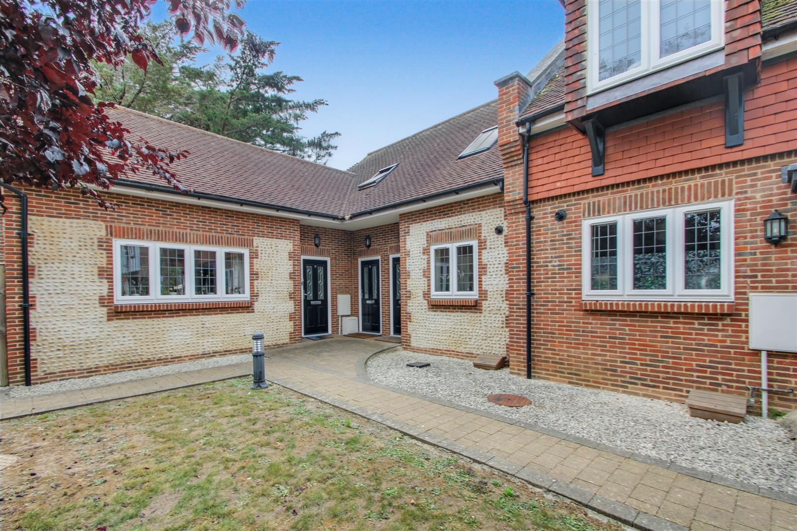 Tudor Gardens, Worthing, BN11