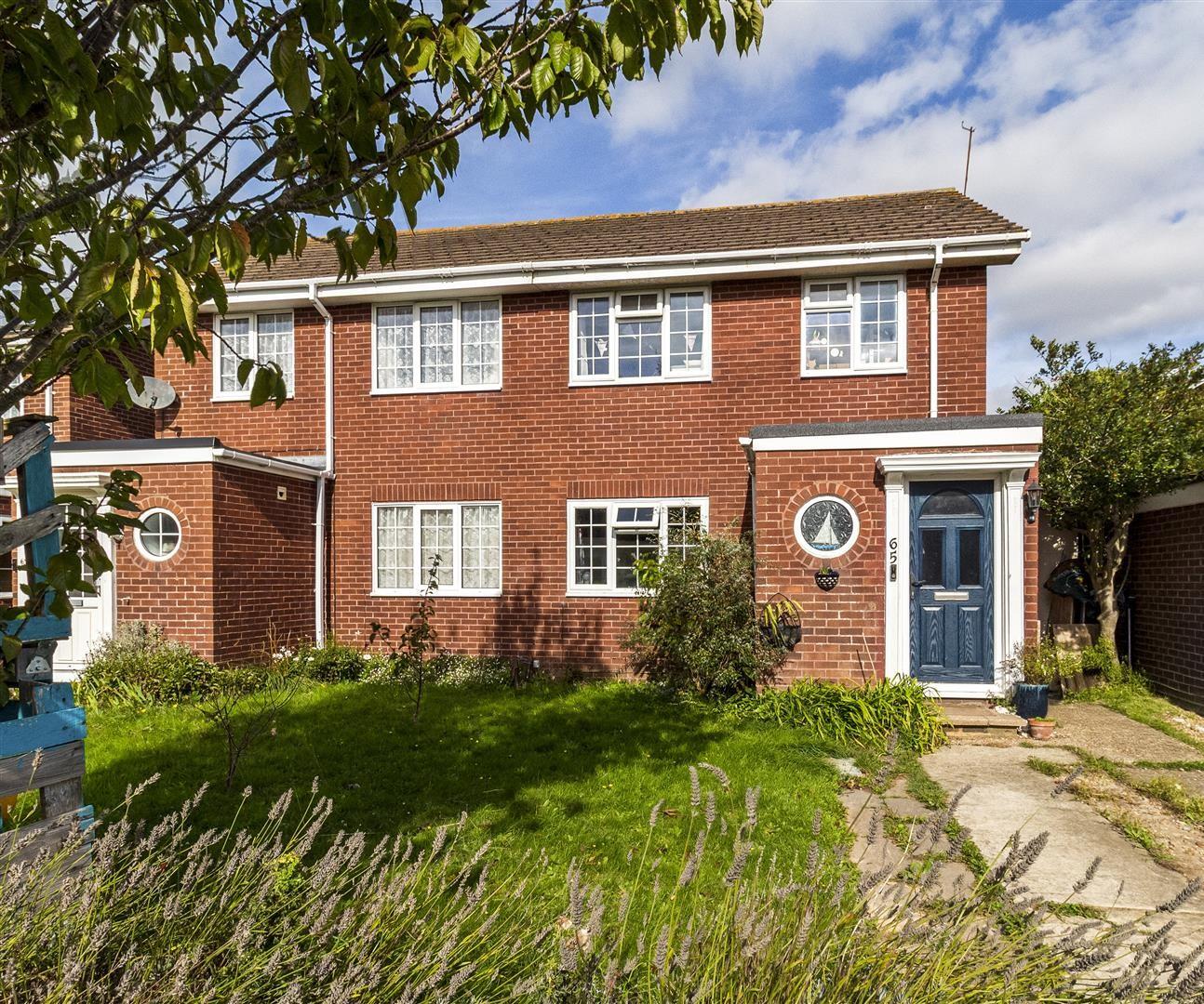 Southfields Road, Littlehampton, BN17