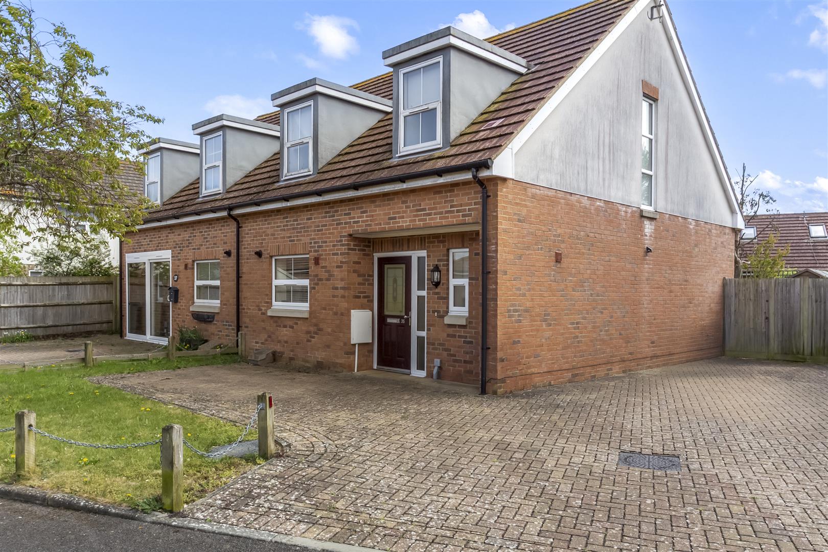 Glenbarrie Way, Worthing, BN12