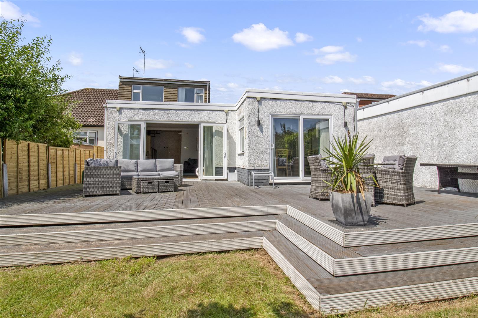 Southways Avenue, Worthing, BN14