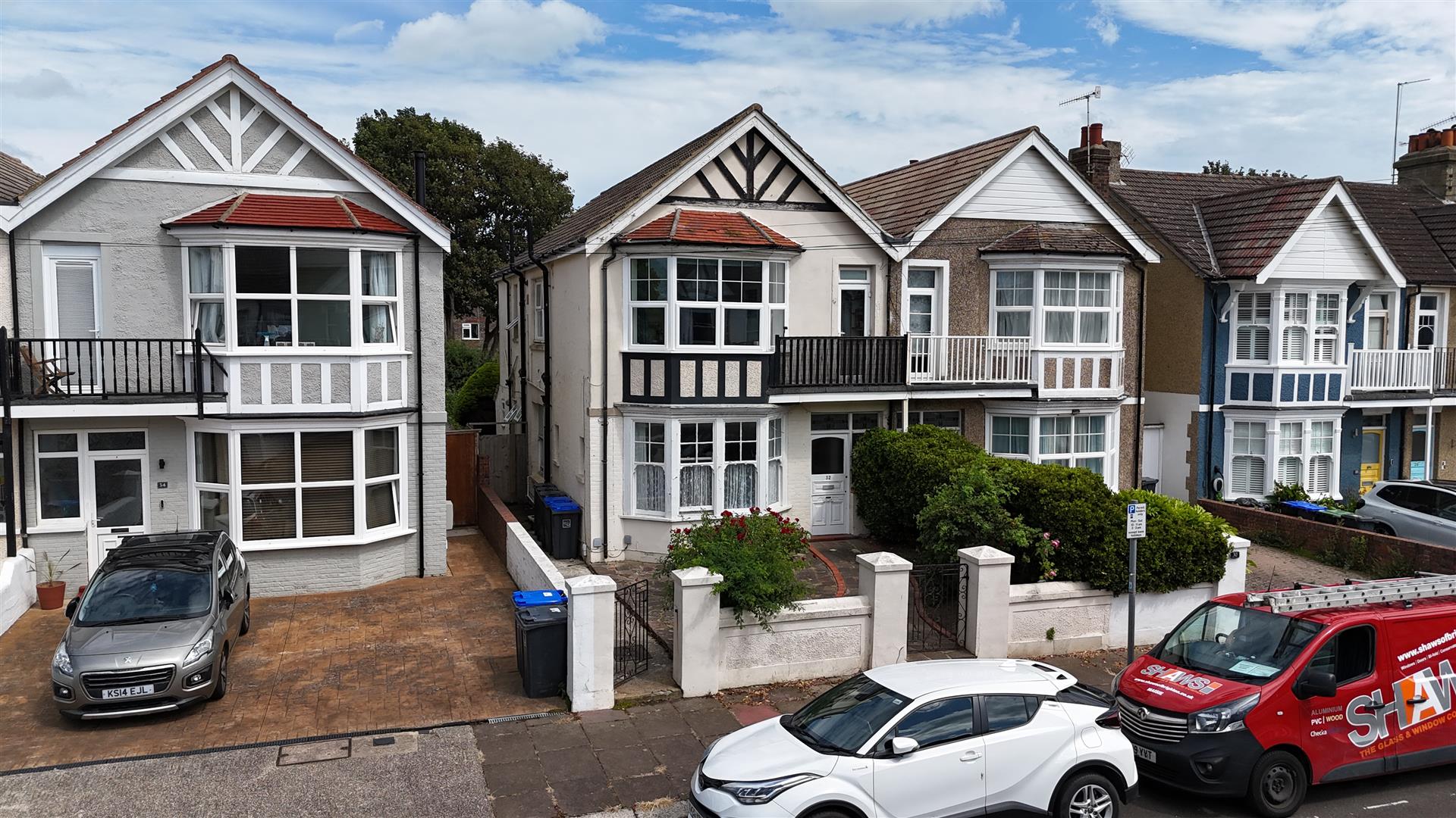 Navarino Road, Worthing, BN11