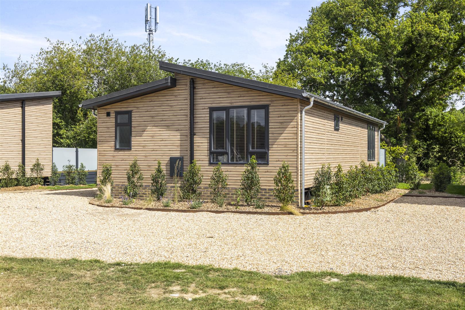 Bluebell Park, Sumners Ponds, Horsham, RH13