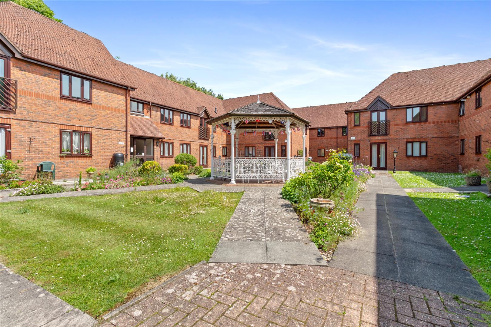 Offington Lane, Worthing, BN14