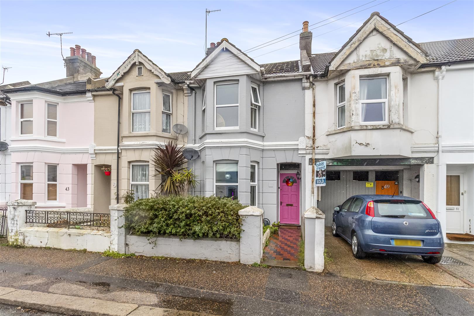 Becket Road, Worthing, BN14