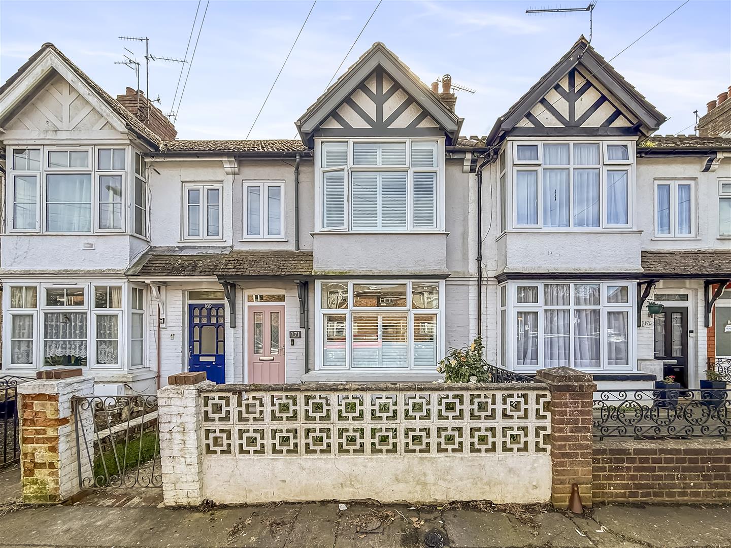 Pavilion Road, Worthing, BN14