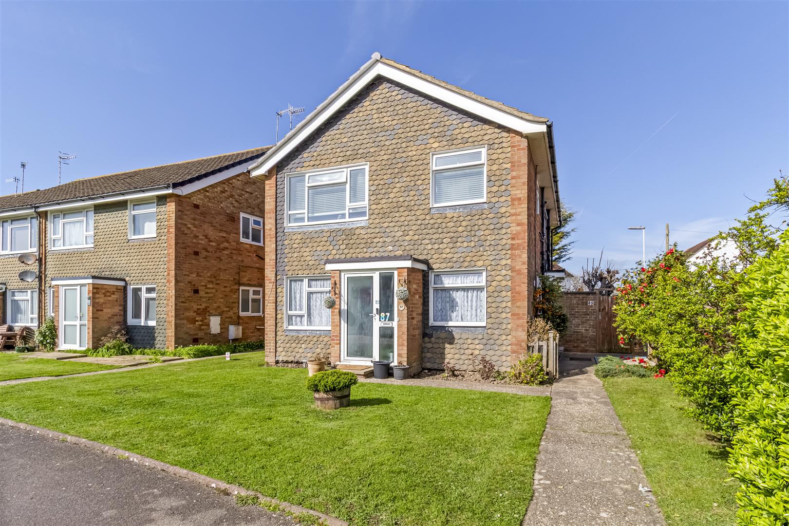 Ophir Road, Worthing, BN11