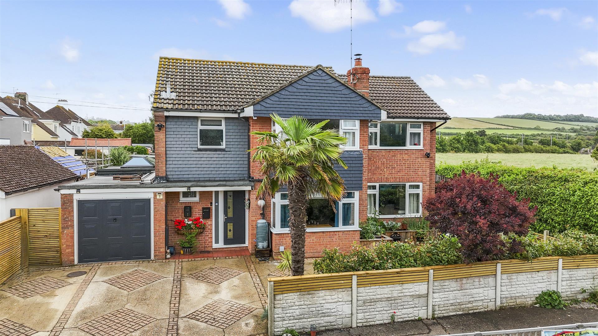 Bramber Road, Worthing, BN14