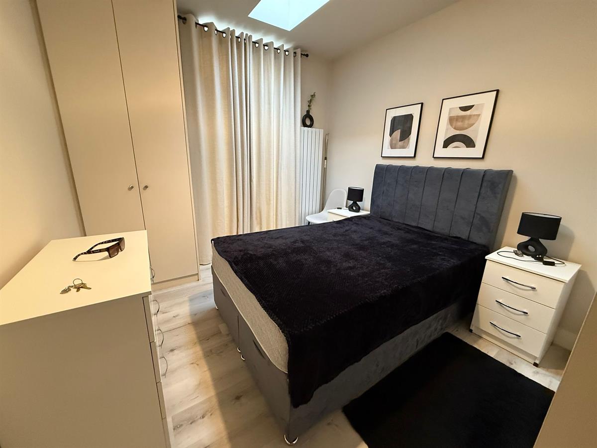 Mandeville Road, Northolt, UB5