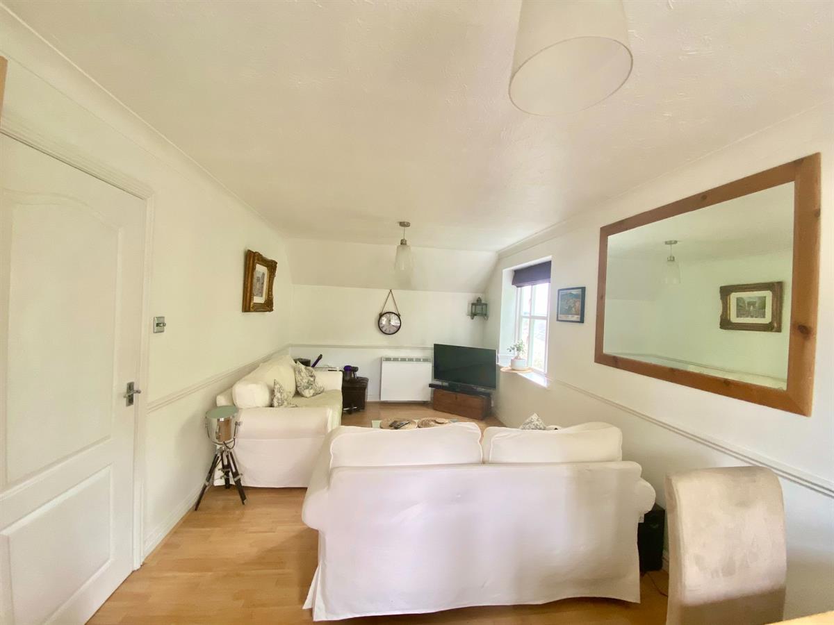 Ashdown House, Rembrandt Way, Reading, RG1