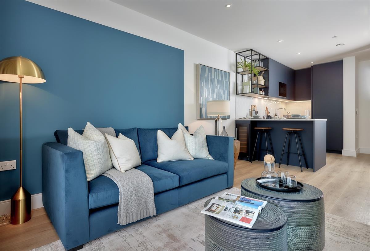 Grand Union, Wembley, HA0