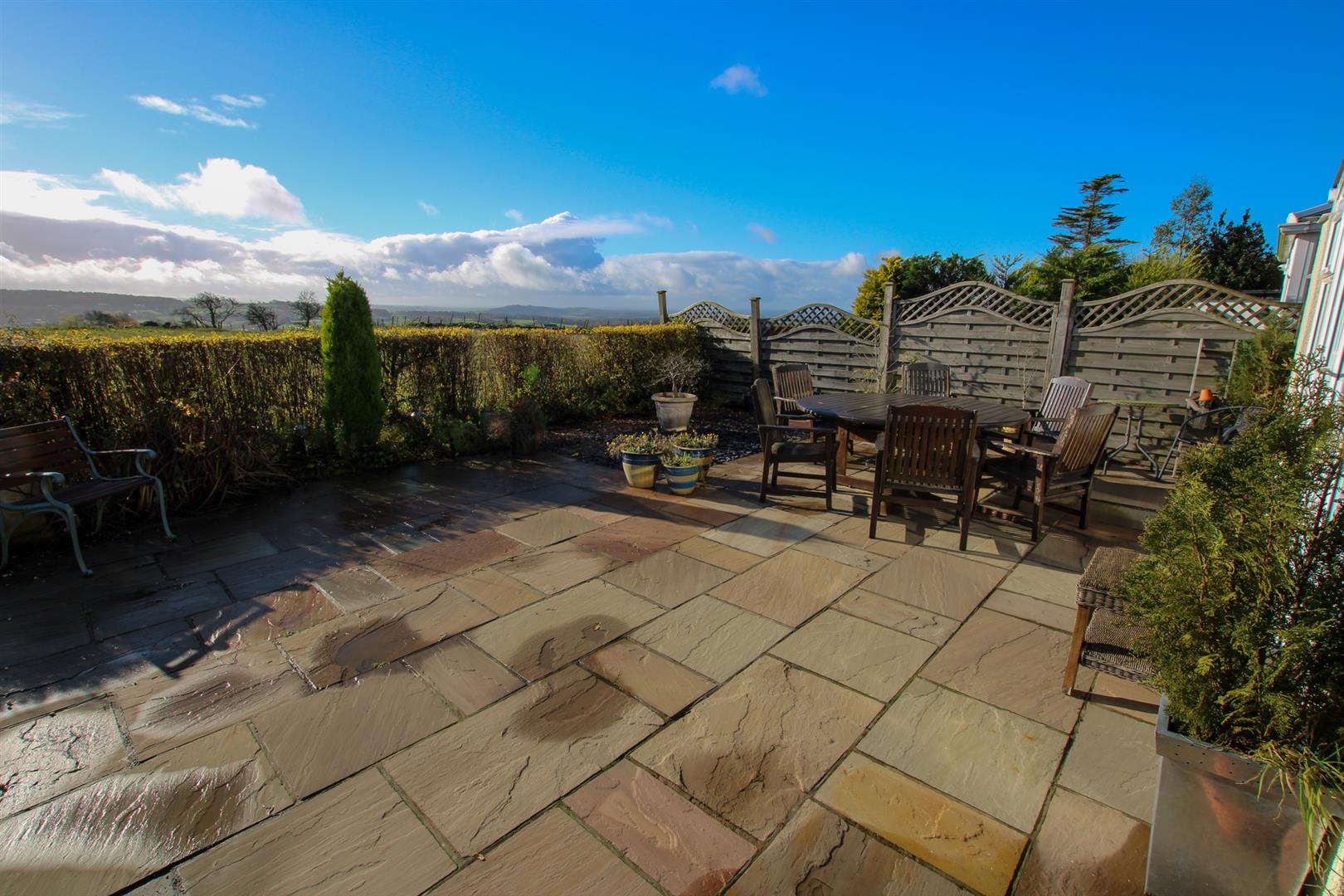 Property in Mellor Lane, Mellor, Blackburn, Lancashire, BB2 7EN