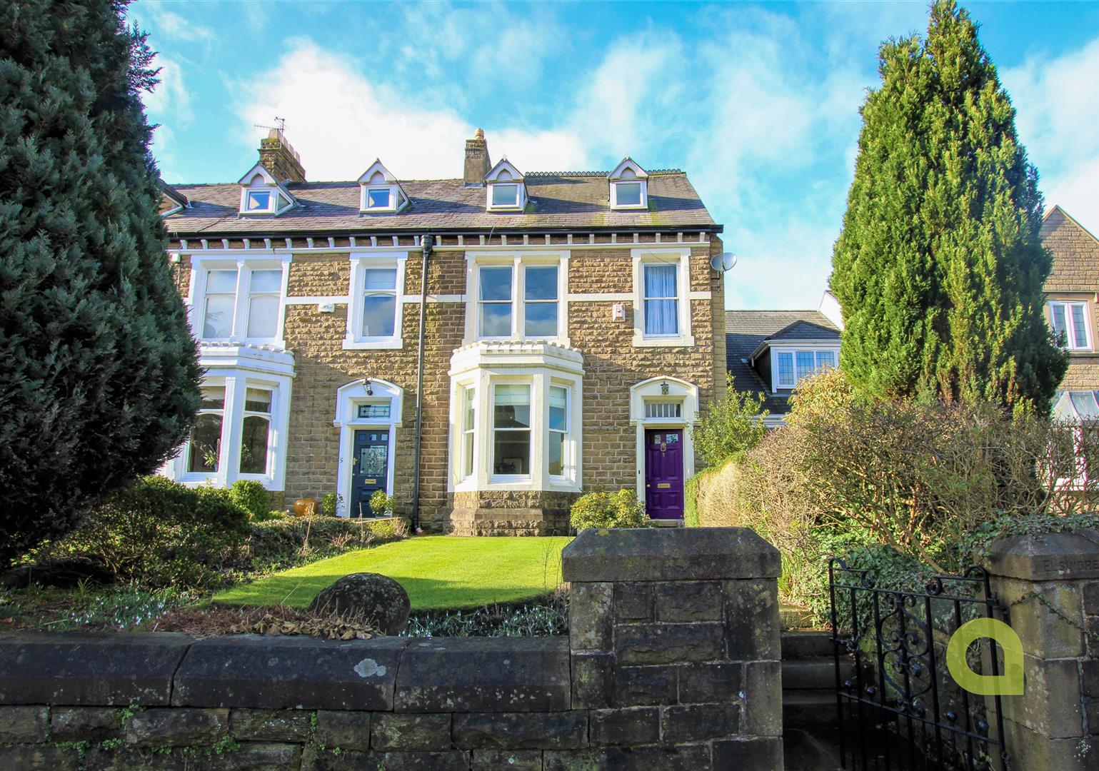 Property in Clitheroe Road, Whalley, Clitheroe, Lancashire, BB7 9AA
