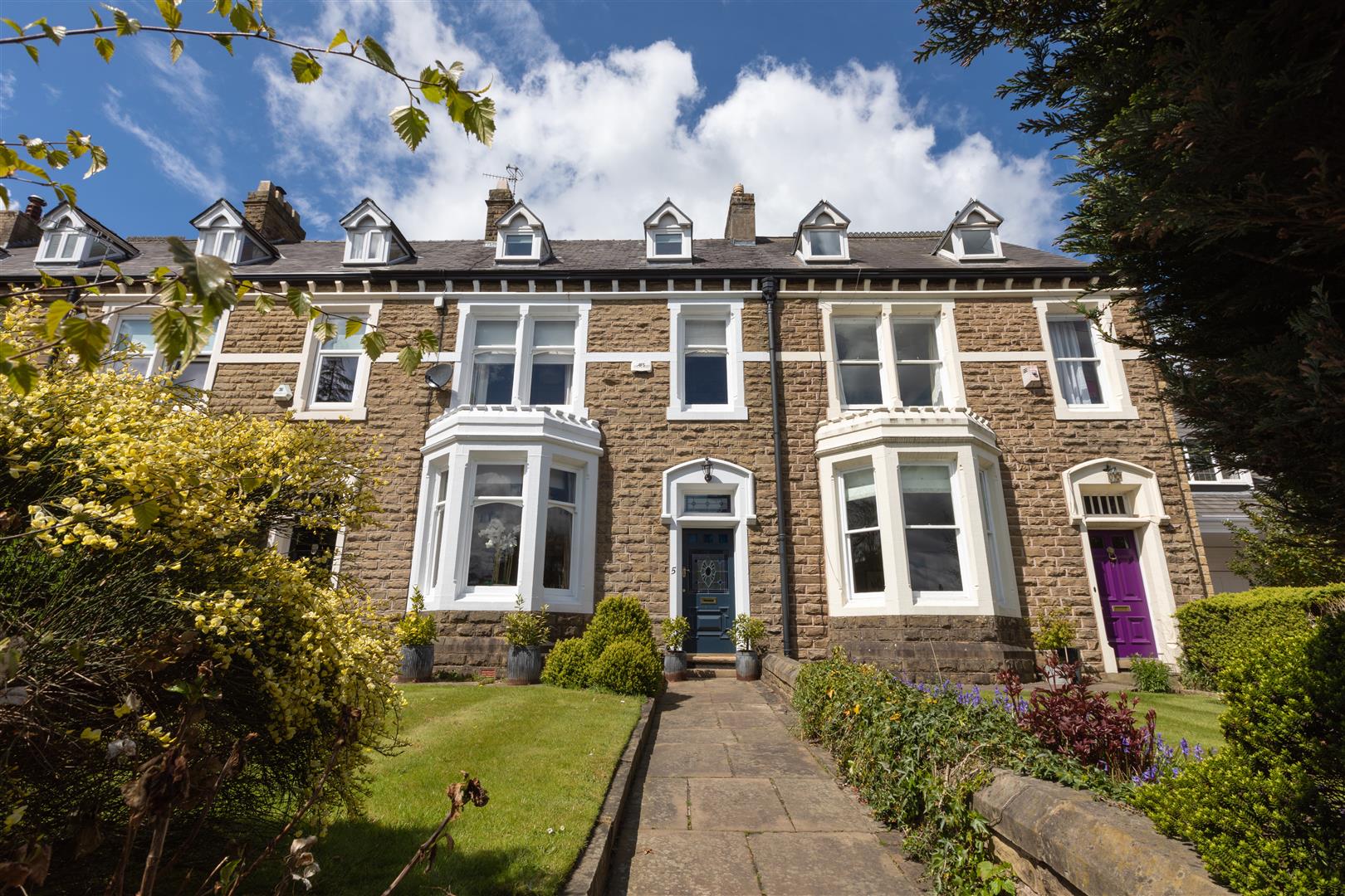 Property in Clitheroe Road, Whalley, Clitheroe, Lancashire, BB7 9AA