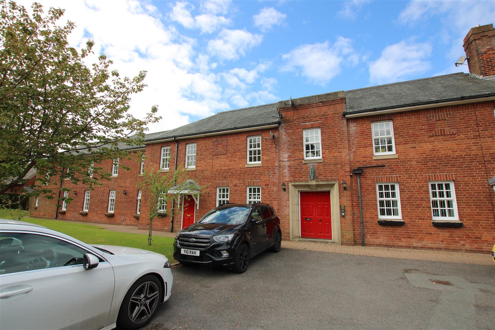 Property in Watling Gate, Old Langho, Blackburn, Lancashire, BB6 8BN