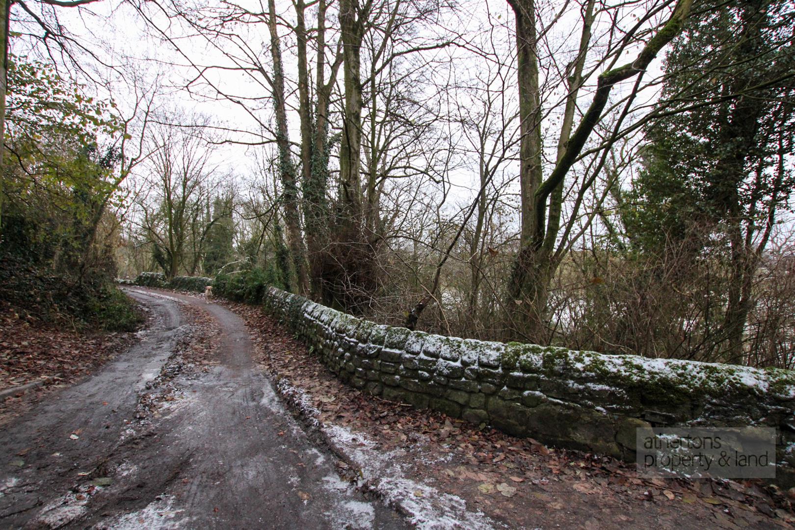 Property in Chapel Lane, West Bradford, Clitheroe, Yorkshire, BB7 4SN