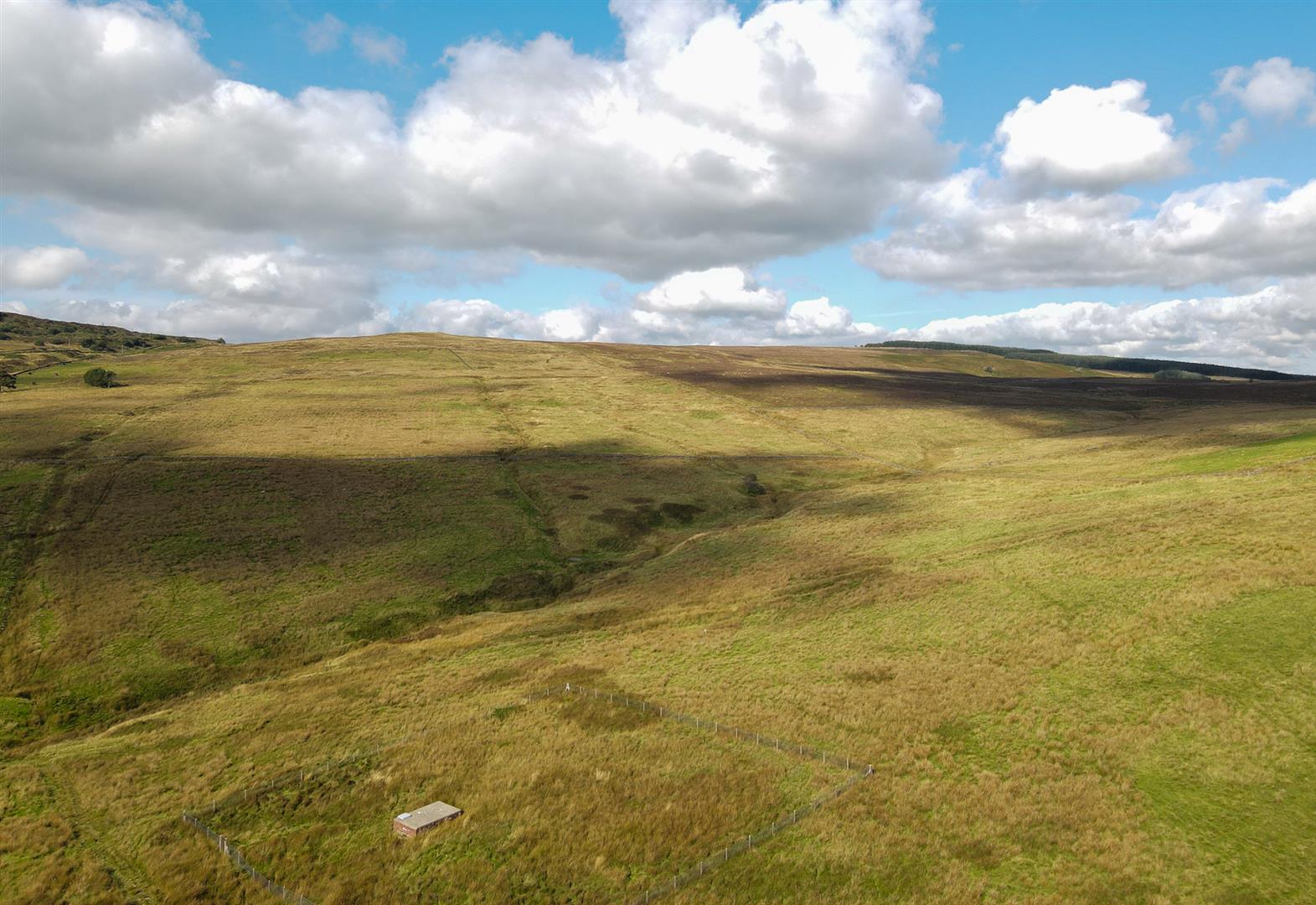 Property in Slaidburn Road, Waddington, Clitheroe, BB7 3JJ