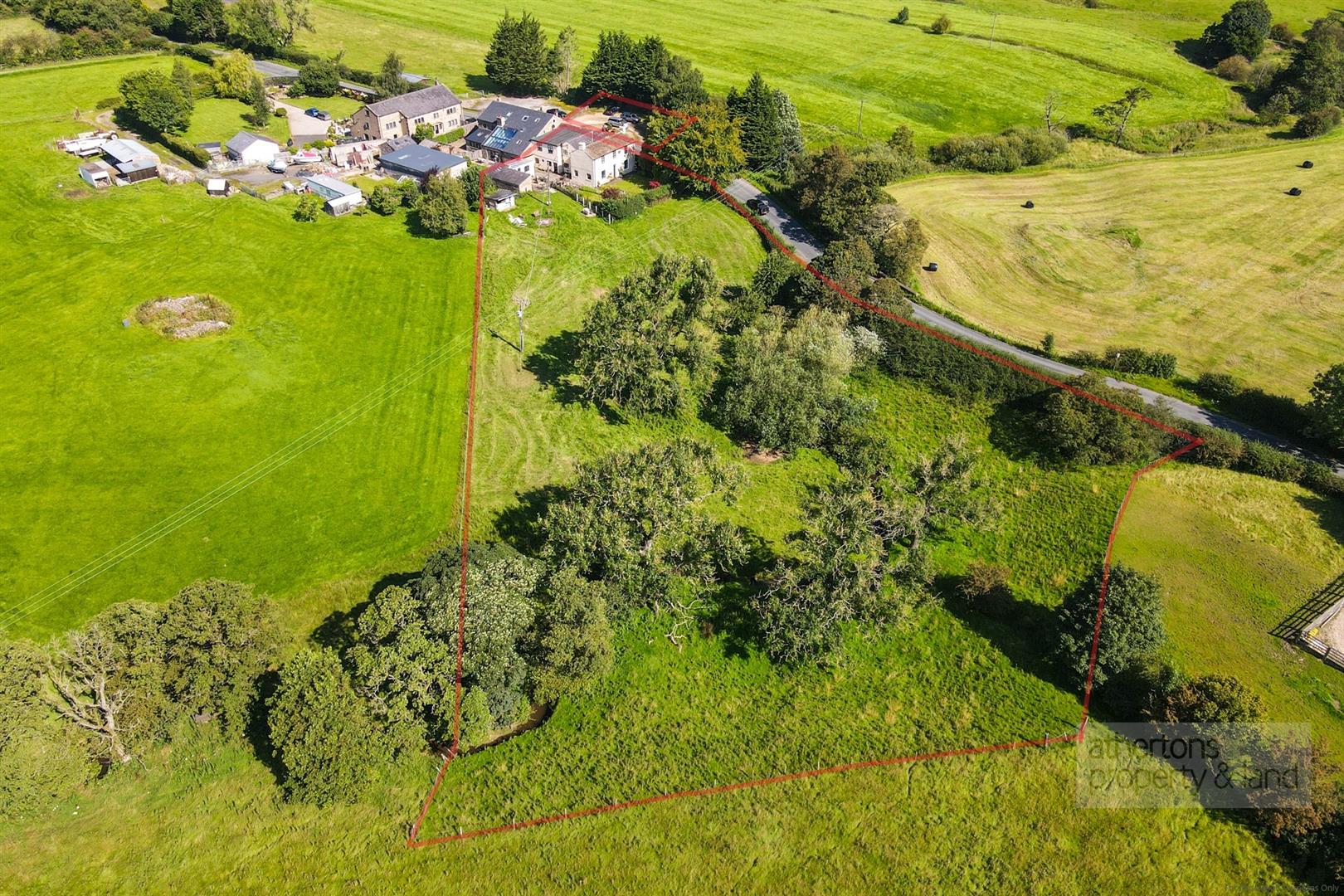 Property in Northcote Road, Langho, Lancashire, BB6 8BD