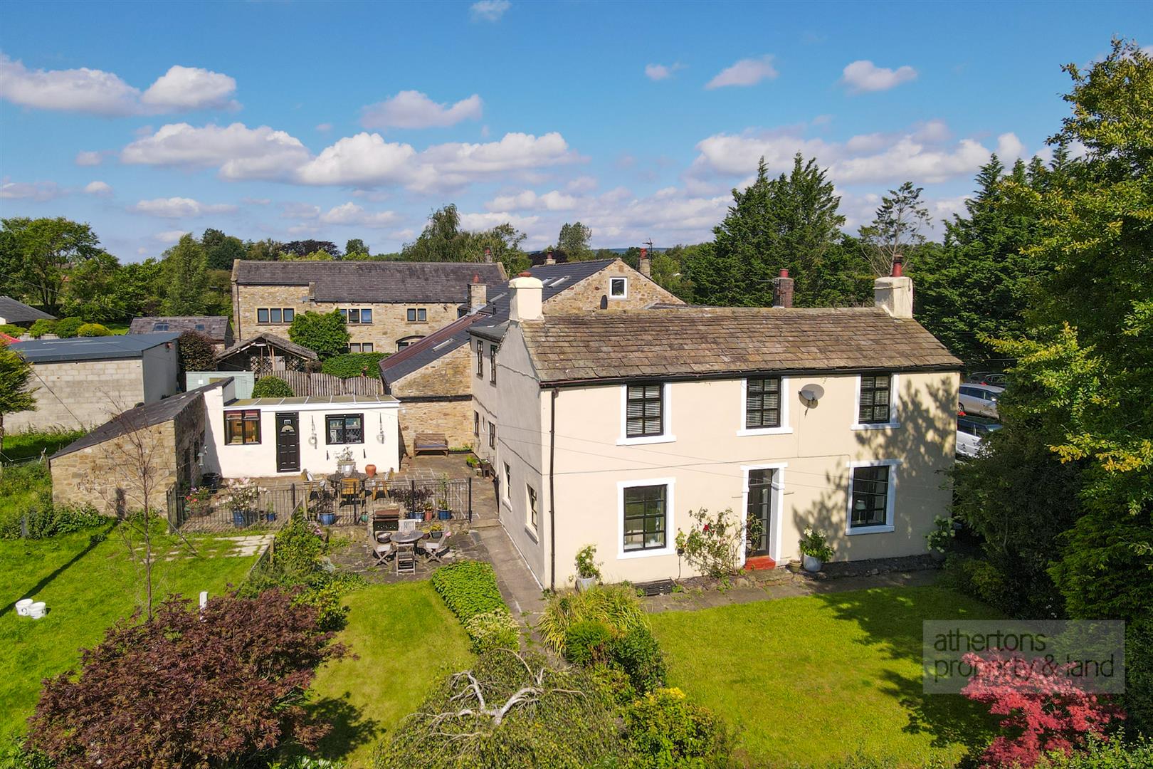 Property in Northcote Road, Langho, Lancashire, BB6 8BD