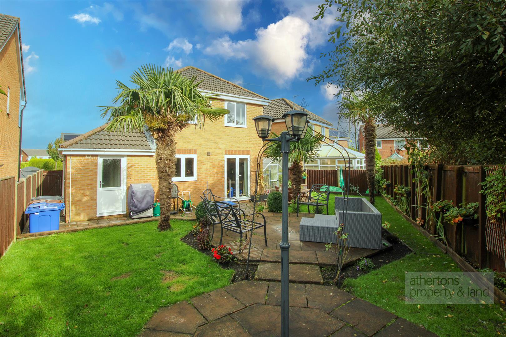 Property in Simmons Way, Clayton Le Moors, Accrington, BB5 5WW