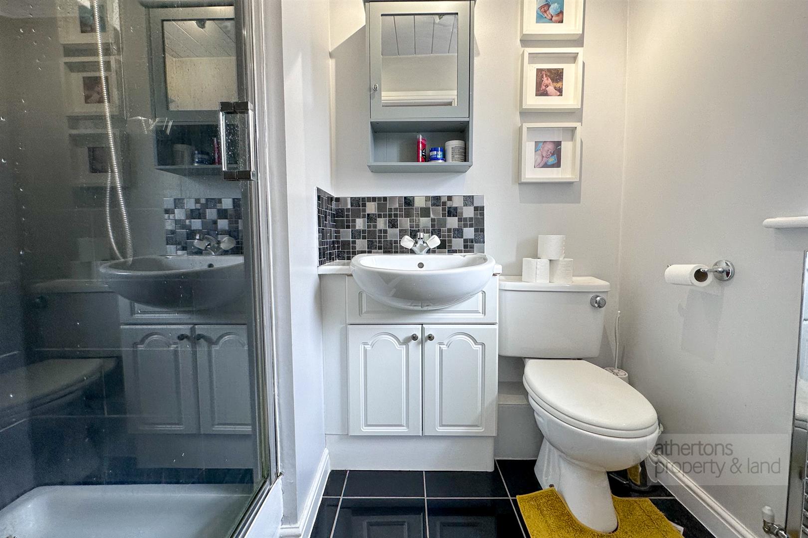 Property in Simmons Way, Clayton Le Moors, Accrington, BB5 5WW