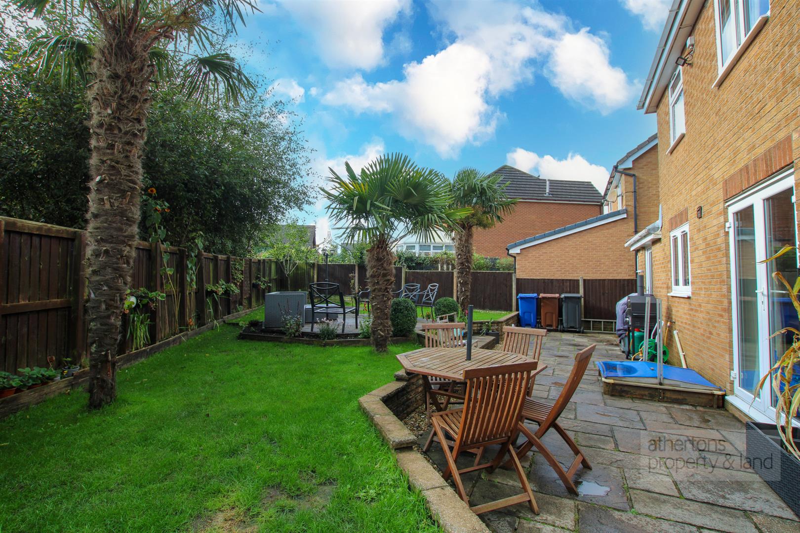 Property in Simmons Way, Clayton Le Moors, Accrington, BB5 5WW