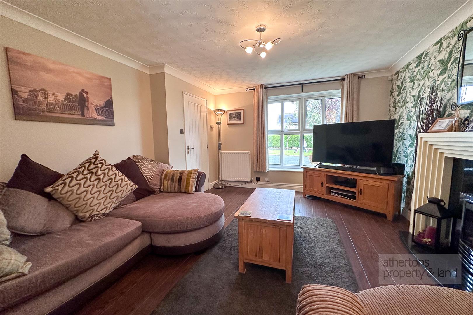 Property in Simmons Way, Clayton Le Moors, Accrington, BB5 5WW