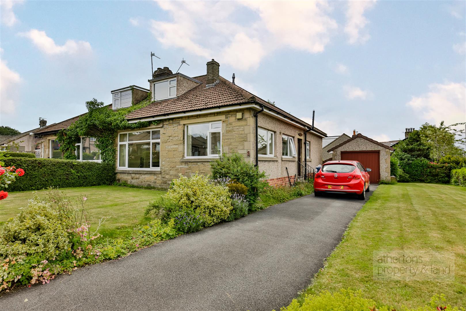 Chatburn Avenue, Clitheroe, BB7 2AU
