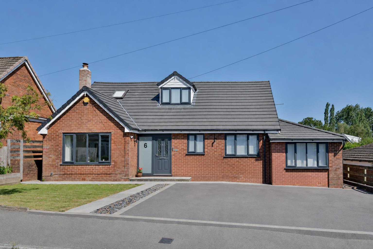 Singleton Avenue, Read, BB12