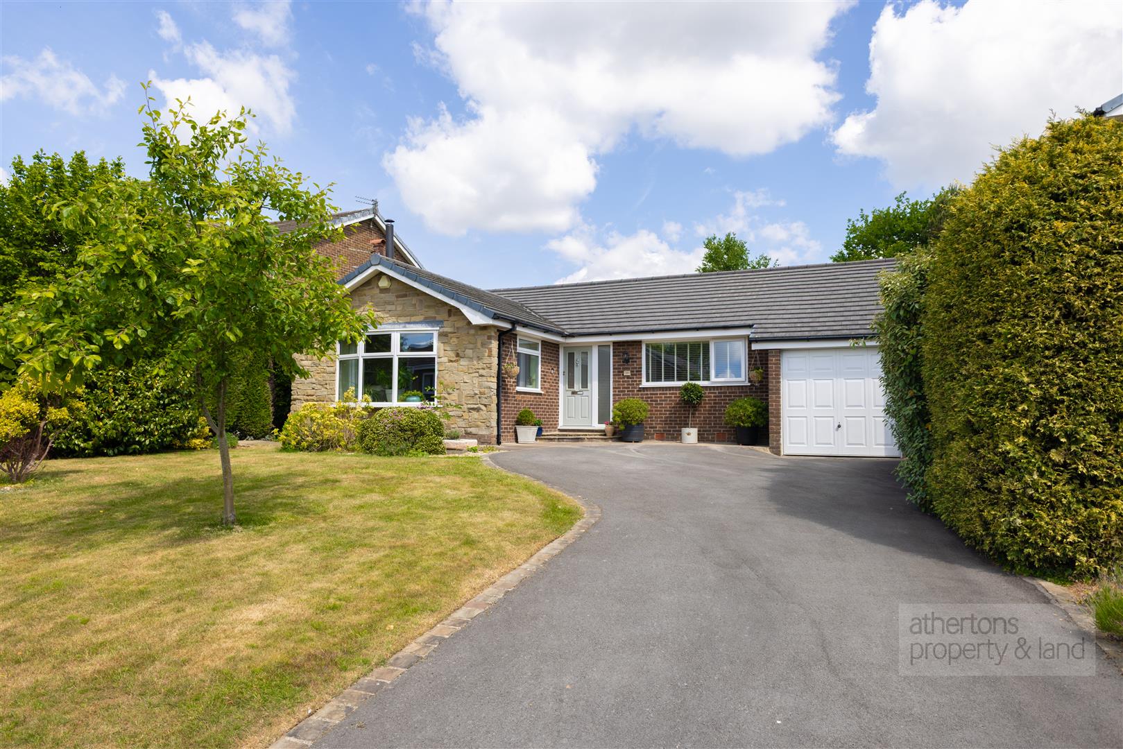 Berkeley Drive, Read, BB12 7QG